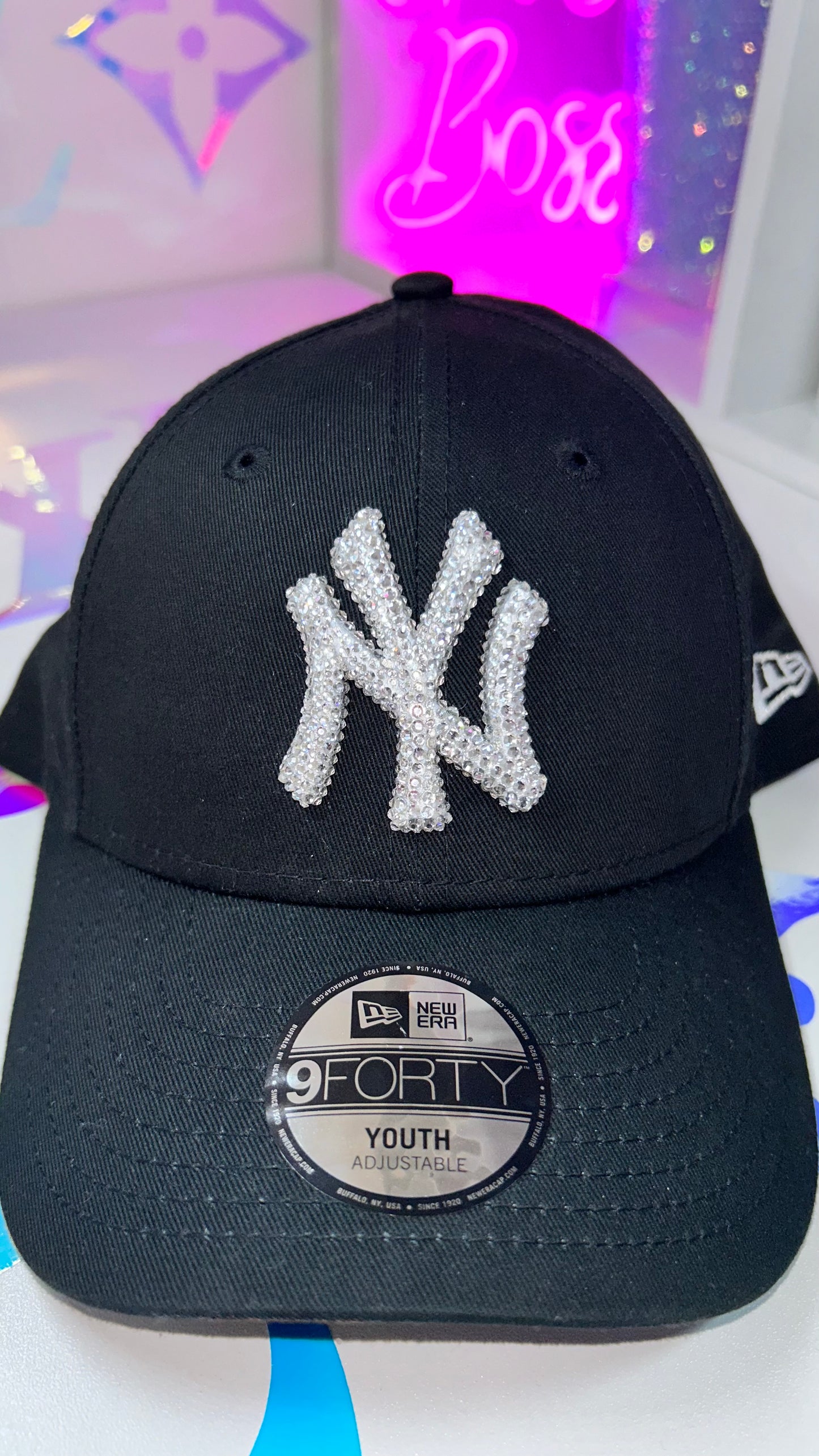 NEW ERA 9FORTY BLING LOGO BLACK CAP *YOUTH*